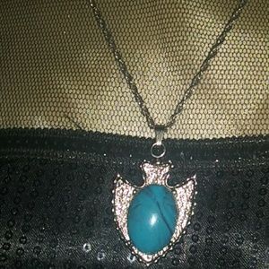 🦋Faux turquoise silver arrowhead boho necklace